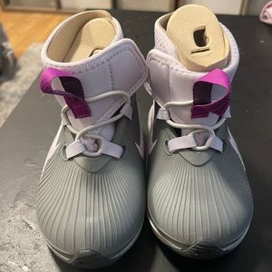 Nike Kids Binzie Boot 6C